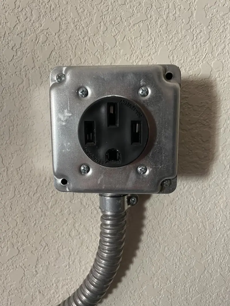 NEMA 14-50 outlet installed for Electrical Panel Upgrade in Las Flores